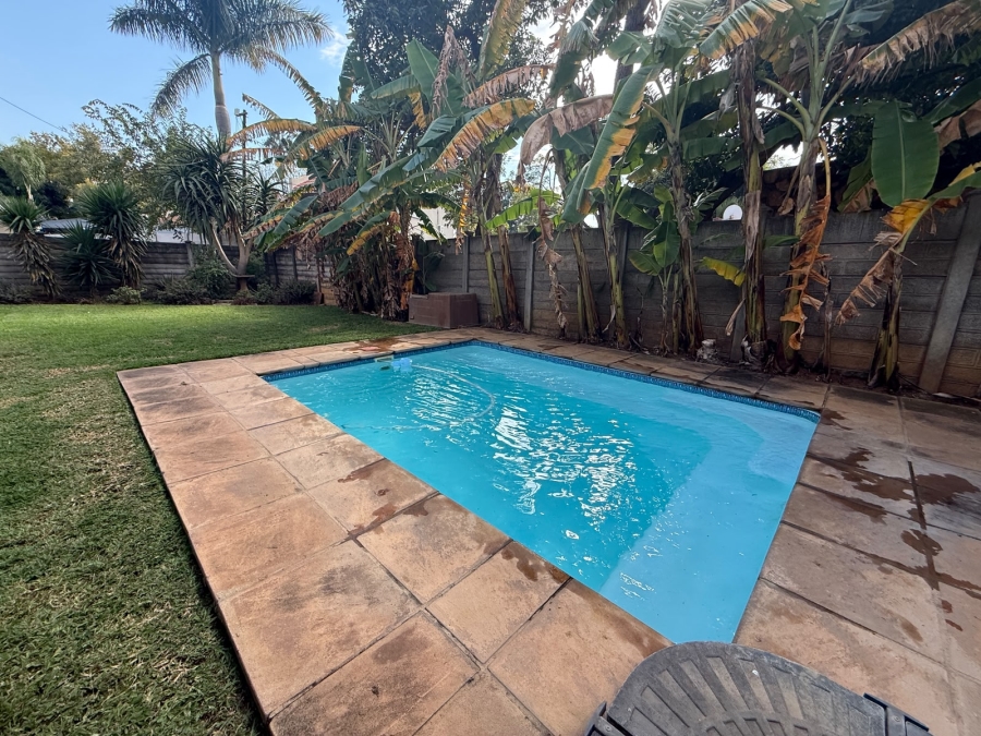 3 Bedroom Property for Sale in Bodorp North West